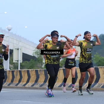Runner Photo 6238263