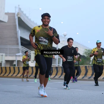 Runner Photo 6238356