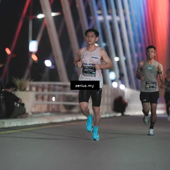 Runner Photo 6238359