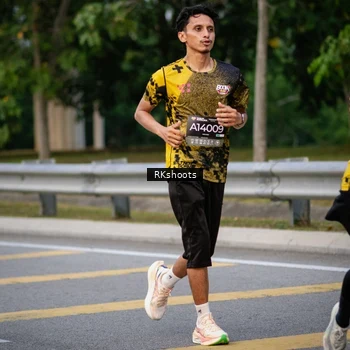 Runner Photo 6238370