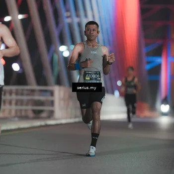 Runner Photo 6238425