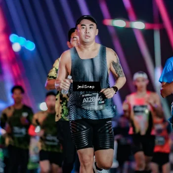 Runner Photo 6238442