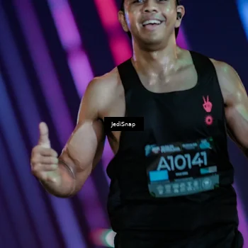 Runner Photo 6238476