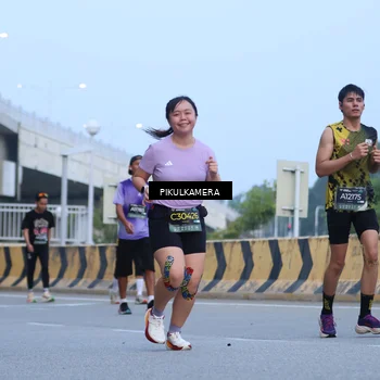 Runner Photo 6238480