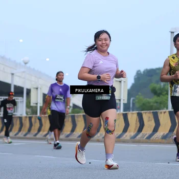 Runner Photo 6238510