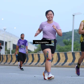 Runner Photo 6238541