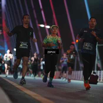 Runner Photo 6238550