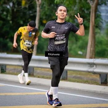 Runner Photo 6238594