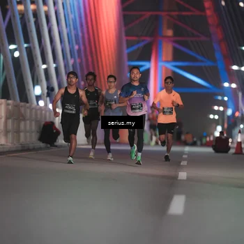 Runner Photo 6238596