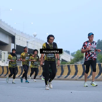 Runner Photo 6238615