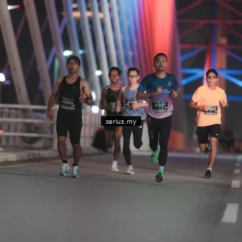 Runner Photo 6238642
