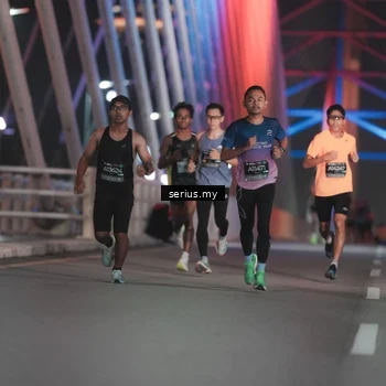 Runner Photo 6238644