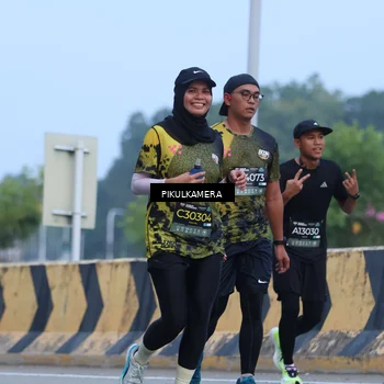 Runner Photo 6238661