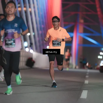 Runner Photo 6238763