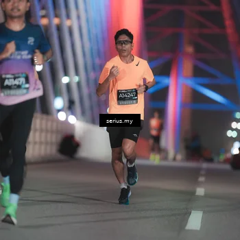 Runner Photo 6238795
