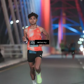 Runner Photo 6238858
