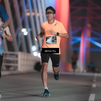 Runner Photo 6238863