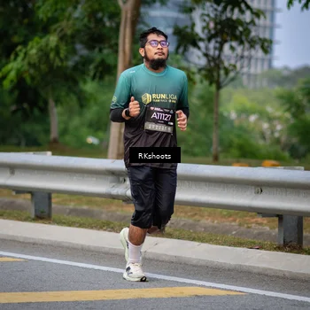 Runner Photo 6238865