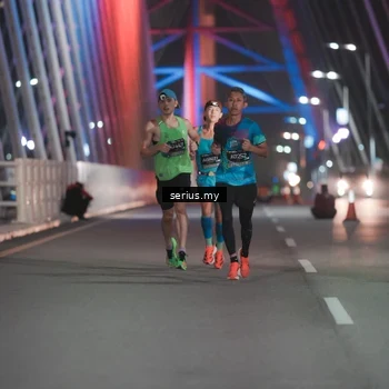 Runner Photo 6238894