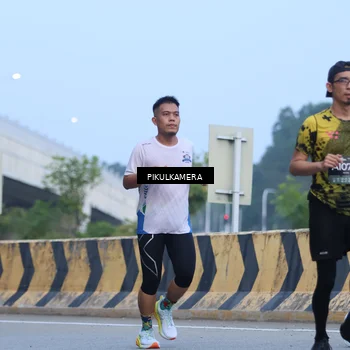 Runner Photo 6238927