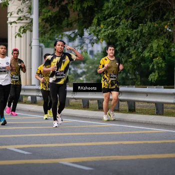 Runner Photo 6238976