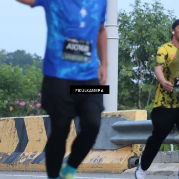 Runner Photo 6239028