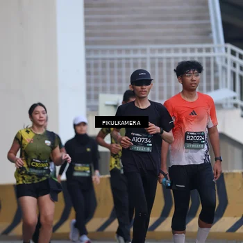 Runner Photo 6239079