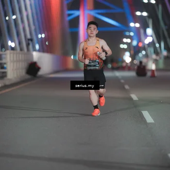 Runner Photo 6239103