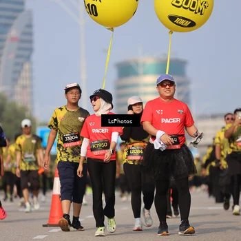 Runner Photo 6239105