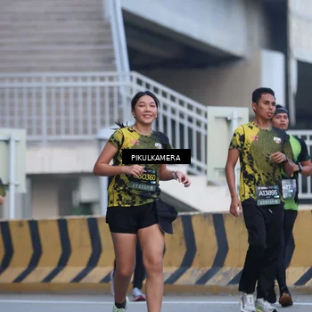 Runner Photo 6239121