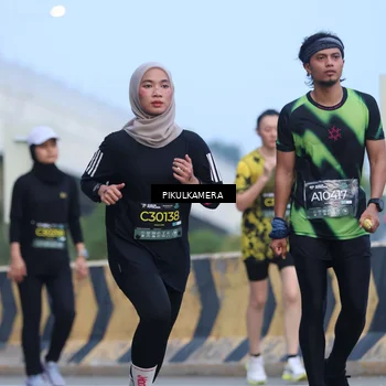 Runner Photo 6239150