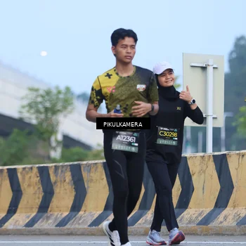 Runner Photo 6239175