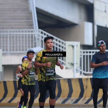 Runner Photo 6239185