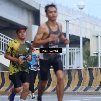 Runner Photo 6239204