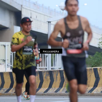 Runner Photo 6239212