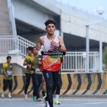 Runner Photo 6239265