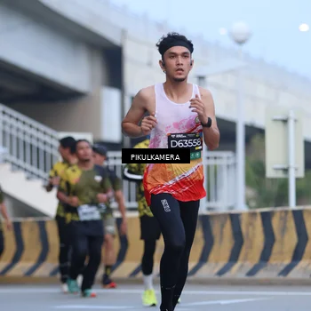 Runner Photo 6239279