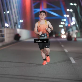 Runner Photo 6239306