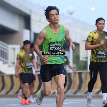 Runner Photo 6239314