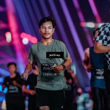 Runner Photo 6239370