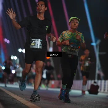 Runner Photo 6239385