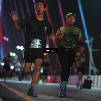 Runner Photo 6239396