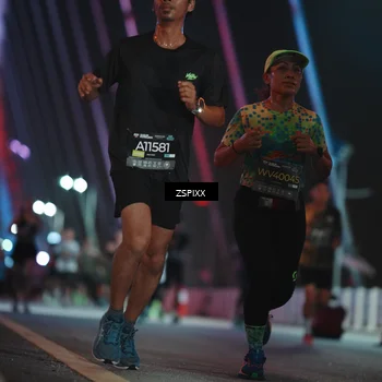 Runner Photo 6239504