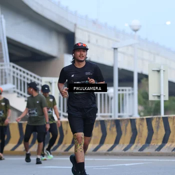 Runner Photo 6239526