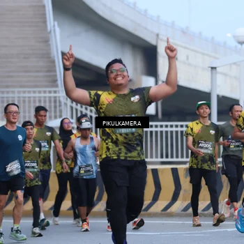 Runner Photo 6239532