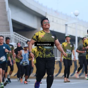 Runner Photo 6239555