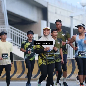 Runner Photo 6239566