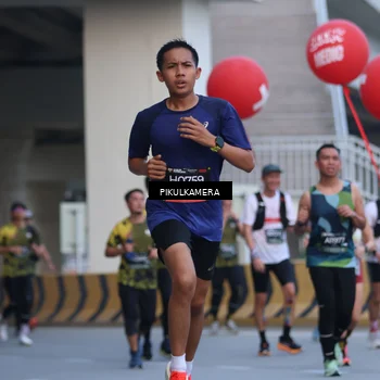 Runner Photo 6239588