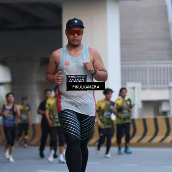 Runner Photo 6239648
