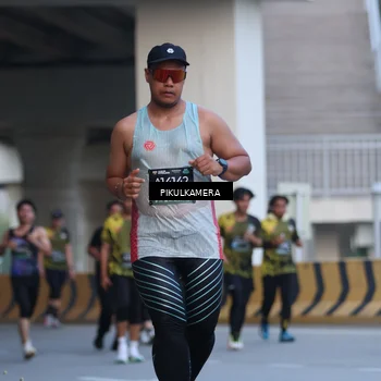 Runner Photo 6239663